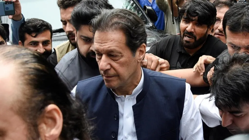 why-pakistan-s-military-establishment-seeks-to-keep-imran-khan-in-jail