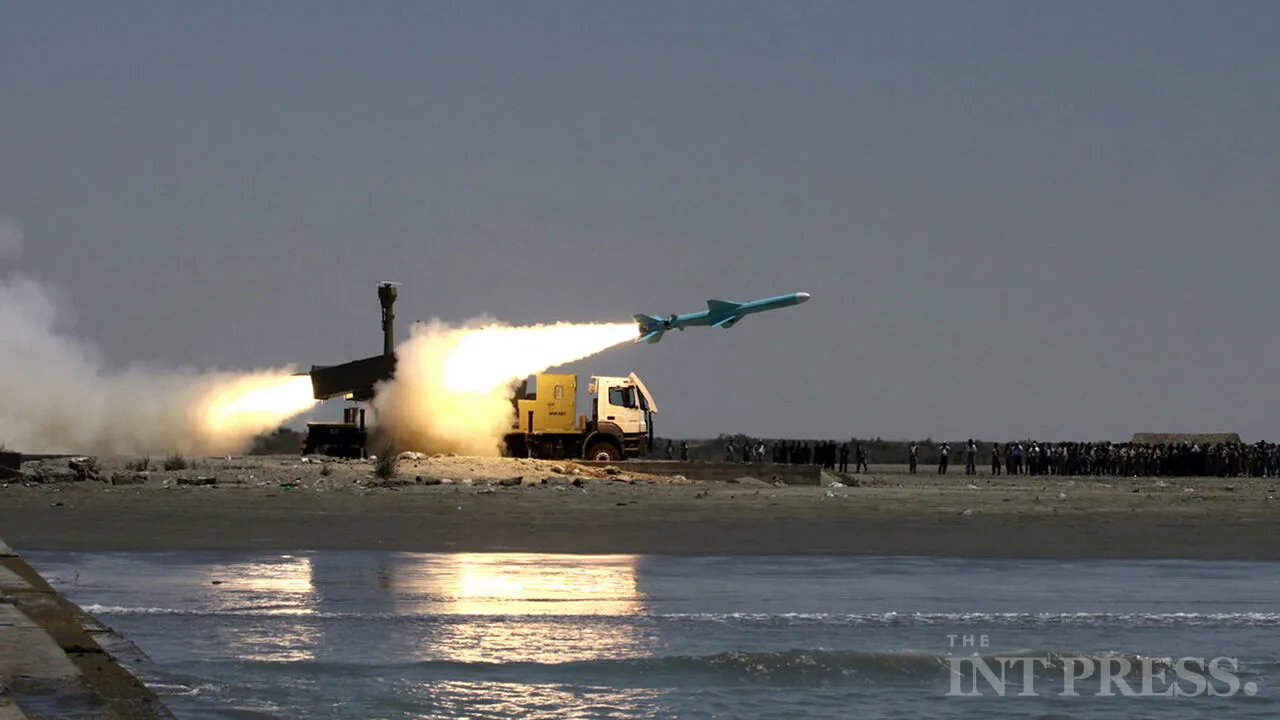 iran-irgc-attempts-first-strike-on-us-aircraft-carrier-with-qasem-basir-missile