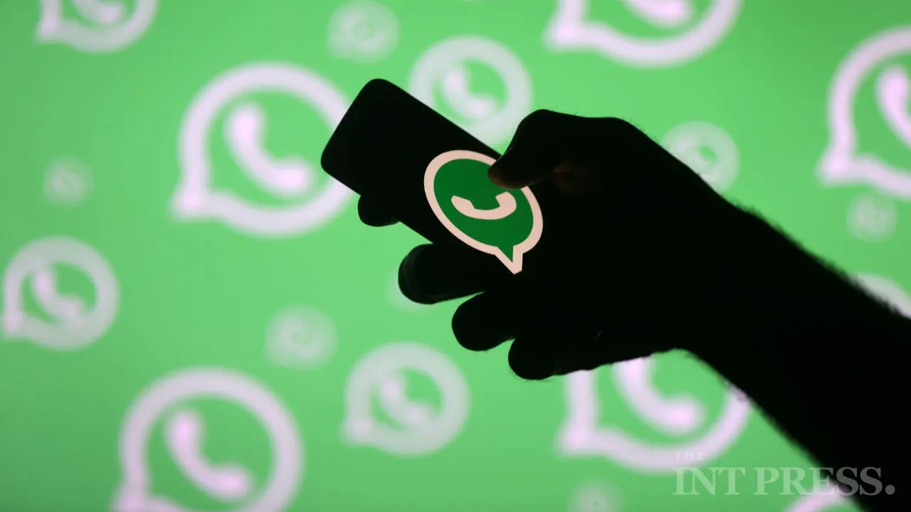 the-invisible-whatsapp-messages-when-your-family-gets-texts-you-never-sent